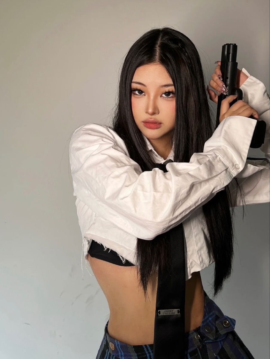 A cozy shot with Sassy girls — straight from Wellington